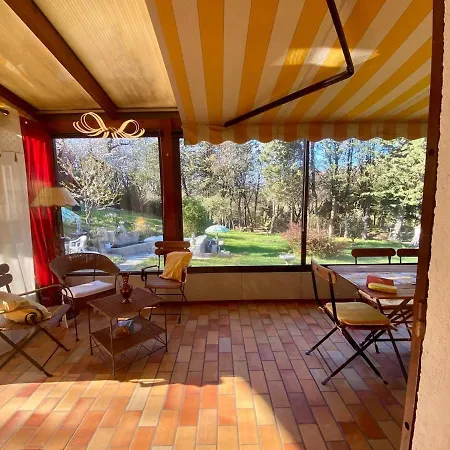 Hébergement de vacances Maison Familiale De Charme Calme Proche Sisteron *