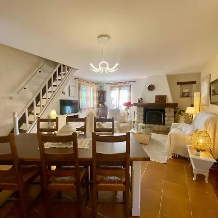 Maison Familiale De Charme Calme Proche Sisteron